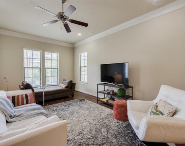 1716 Edwards Street - Photo Thumbnail 11