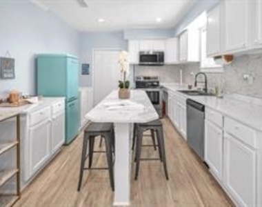 1413 Ursuline Street - Photo Thumbnail 4