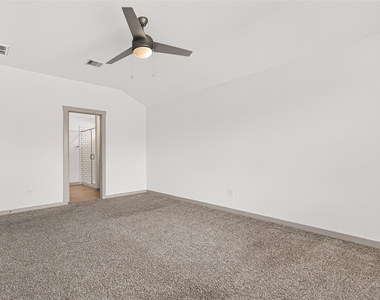 28926 Yachting Point Lane - Photo Thumbnail 34