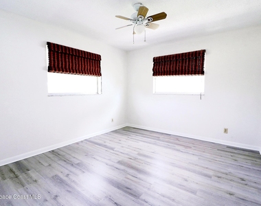 280 Hickory Avenue - Photo Thumbnail 9