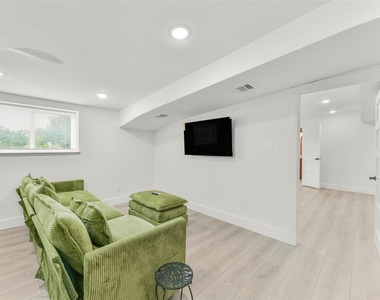 7103 Long Point Road - Photo Thumbnail 7