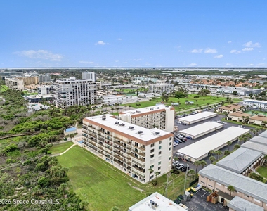 3060 N Atlantic Avenue - Photo Thumbnail 2