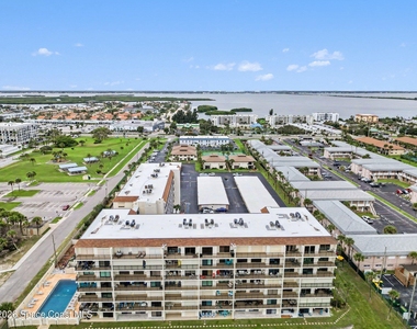 3060 N Atlantic Avenue - Photo Thumbnail 4
