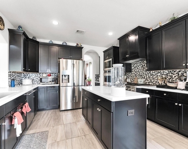 13330 Arbor Villa Lane - Photo Thumbnail 13