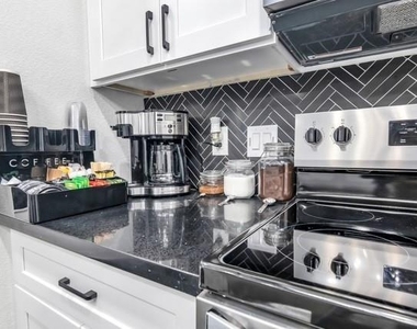 4013 Falls Street - Photo Thumbnail 21