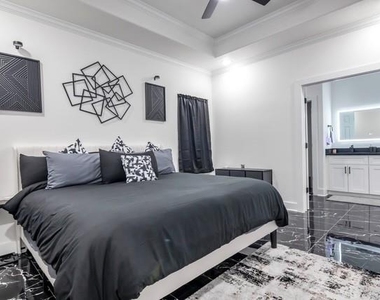 4013 Falls Street - Photo Thumbnail 12
