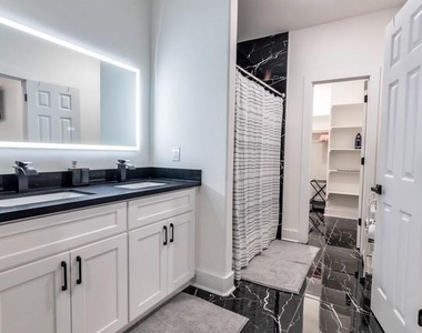 4013 Falls Street - Photo Thumbnail 14