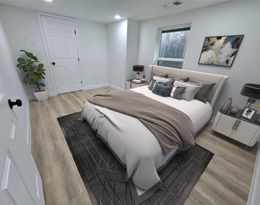 105 E 32nd Street - Photo Thumbnail 1