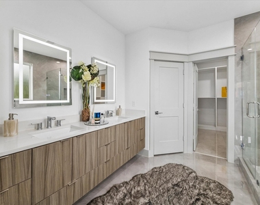 1603 Utah Street - Photo Thumbnail 15