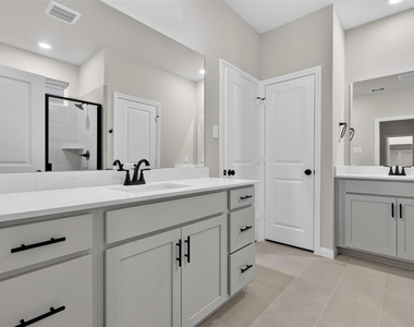 6427 Prospect Oaks Parkway - Photo Thumbnail 26