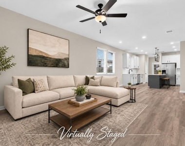 6427 Prospect Oaks Parkway - Photo Thumbnail 10