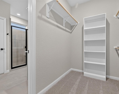 6427 Prospect Oaks Parkway - Photo Thumbnail 29