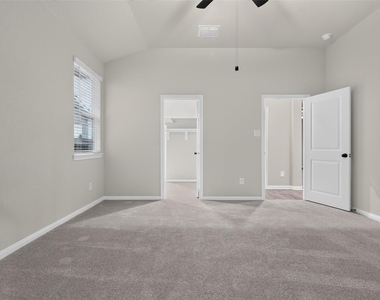 6427 Prospect Oaks Parkway - Photo Thumbnail 24
