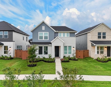 6427 Prospect Oaks Parkway - Photo Thumbnail 1