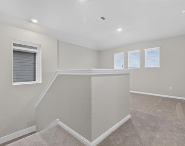 6427 Prospect Oaks Parkway - Photo Thumbnail 38