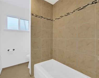 8802 Tanager Street - Photo Thumbnail 18