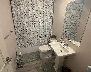 219 Wilton Avenue Sw - Photo Thumbnail 16