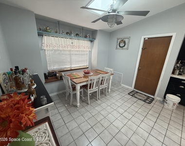 219 Wilton Avenue Sw - Photo Thumbnail 7