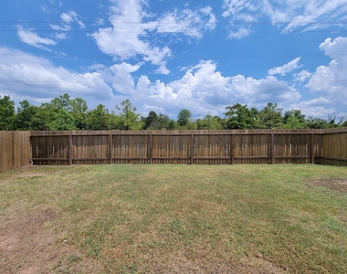 111 Avalon Drive - Photo Thumbnail 28