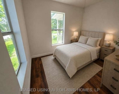 200 S Magnolia Street - Photo Thumbnail 5