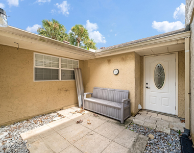 1400 Sheafe Avenue Ne - Photo Thumbnail 2