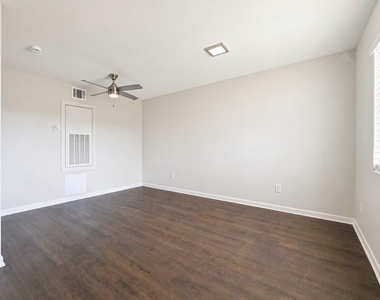 1824 Thonig Road - Photo Thumbnail 4