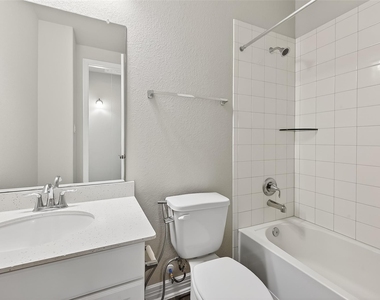 4018 Martin Ridge Drive - Photo Thumbnail 33
