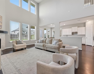 4018 Martin Ridge Drive - Photo Thumbnail 18