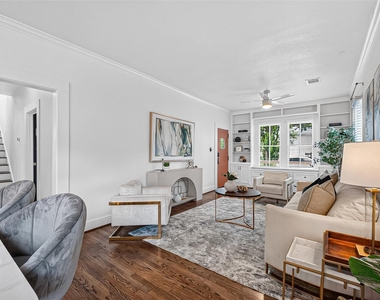 904 Arlington Street - Photo Thumbnail 6