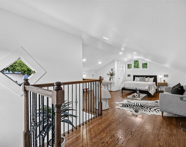 904 Arlington Street - Photo Thumbnail 27
