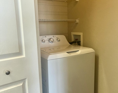 1757 Sophias Drive - Photo Thumbnail 17