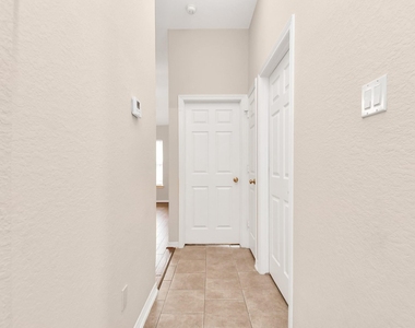 7303 Slippery Elm Lane - Photo Thumbnail 31
