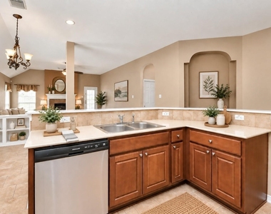 7303 Slippery Elm Lane - Photo Thumbnail 12