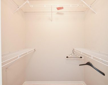 4802 Sunshine Drive - Photo Thumbnail 14