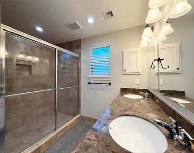 506 N Thomason Street - Photo Thumbnail 7