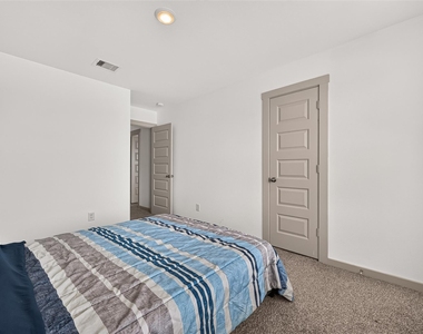 6903 Green Embers Lane - Photo Thumbnail 36