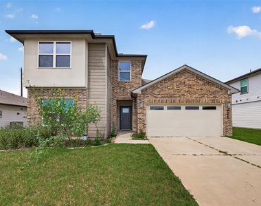 6903 Green Embers Lane - Photo Thumbnail 2