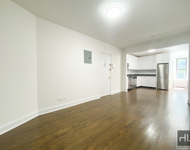East 89th Street - Photo Thumbnail 2