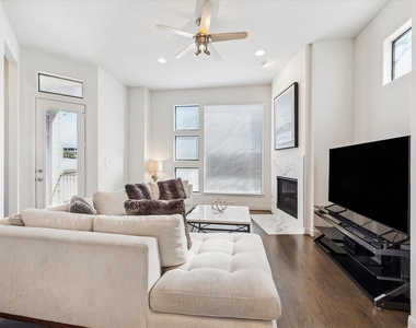 902 Roy Street - Photo Thumbnail 14