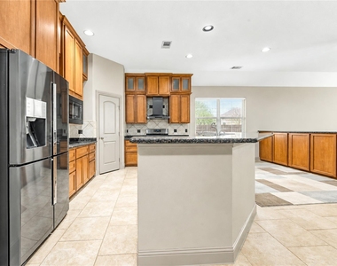 6210 Bristol Path Lane - Photo Thumbnail 6