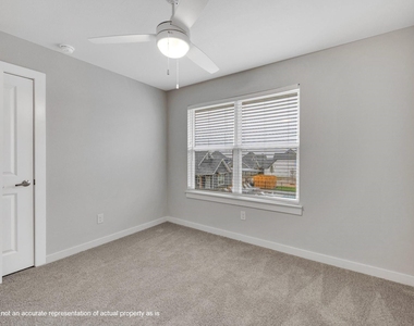 10116 Danielson Grove Drive - Photo Thumbnail 9