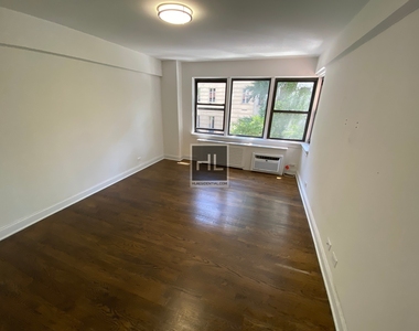 Beekman Place - Photo Thumbnail 1
