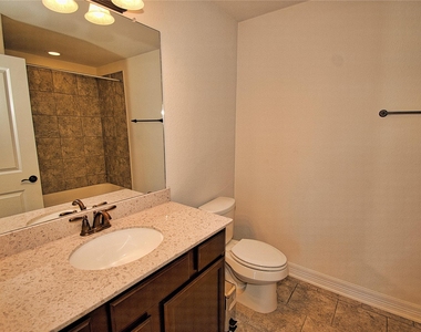 4132 Boardwalk Boulevard - Photo Thumbnail 24
