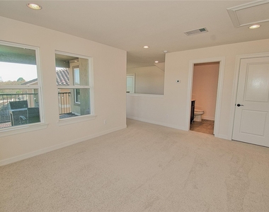 4132 Boardwalk Boulevard - Photo Thumbnail 22