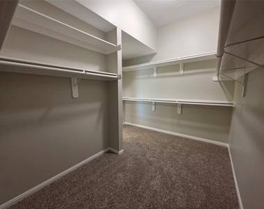 1425 Mija Lane - Photo Thumbnail 12