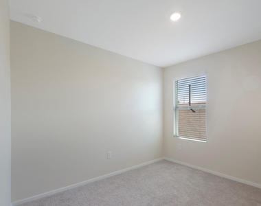 15881 Blass Valley Drive Drive - Photo Thumbnail 30