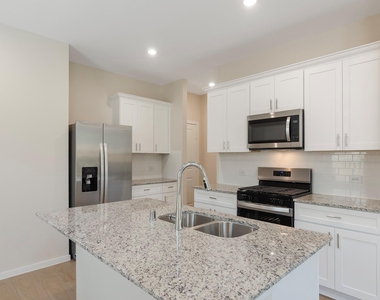 15881 Blass Valley Drive Drive - Photo Thumbnail 2