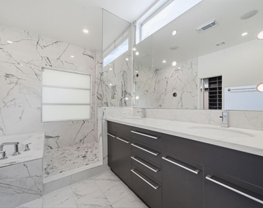 7002 Newcastle Street - Photo Thumbnail 15