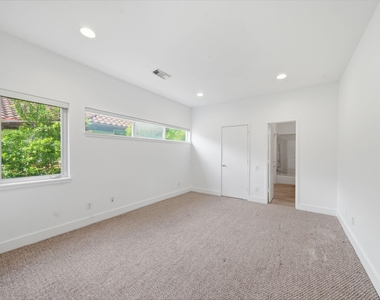 7002 Newcastle Street - Photo Thumbnail 20