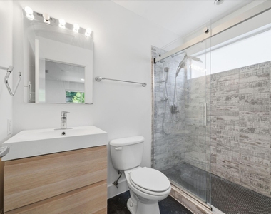7002 Newcastle Street - Photo Thumbnail 18